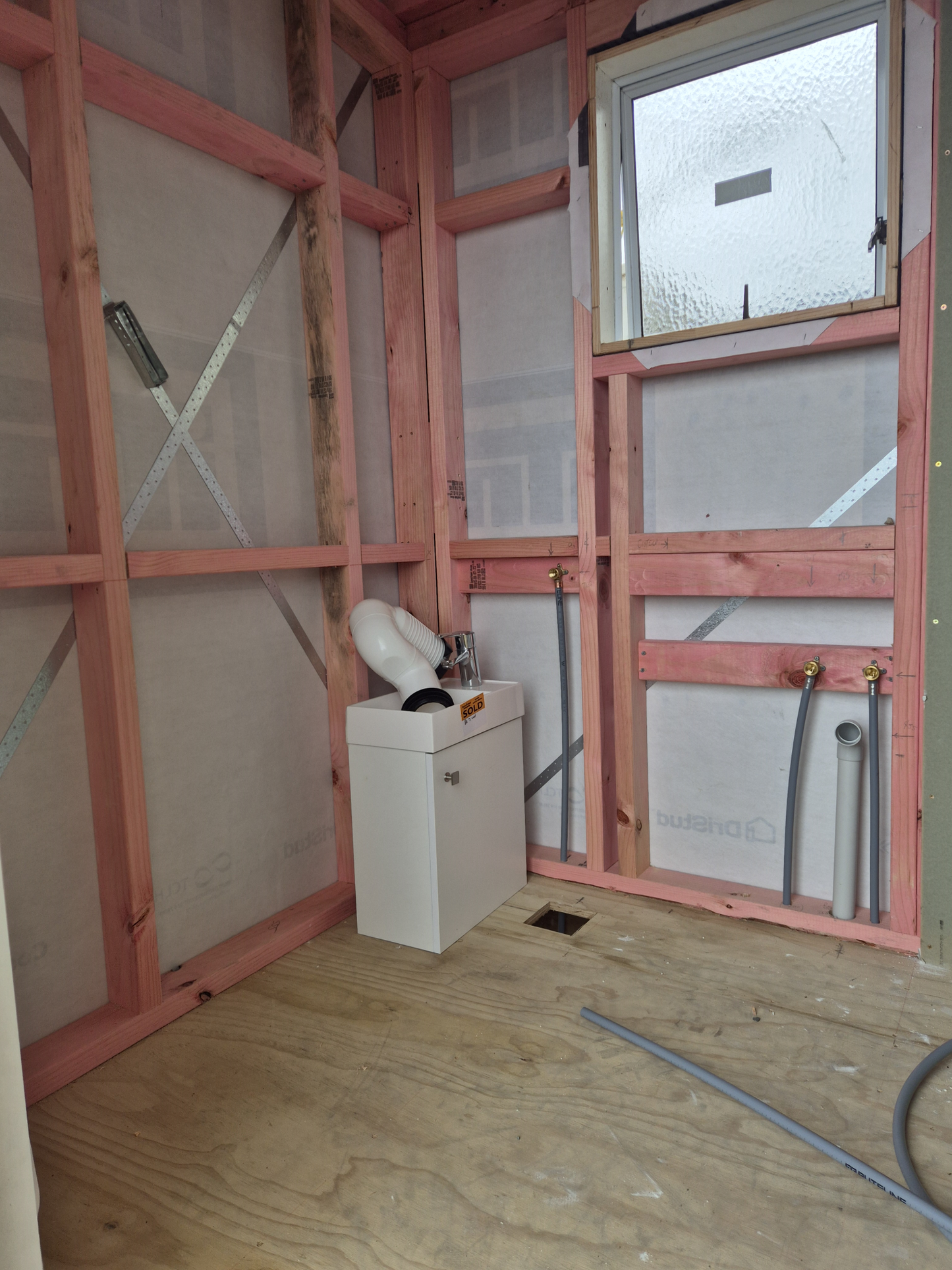Portable Bathroom Unit. Shower, Toilet & handbasin READY NOW!