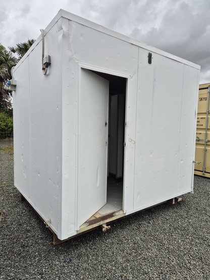 **SALE** Toilet Block, 2 toilets, 1 urinal & Basin 3m x 2.5m #2