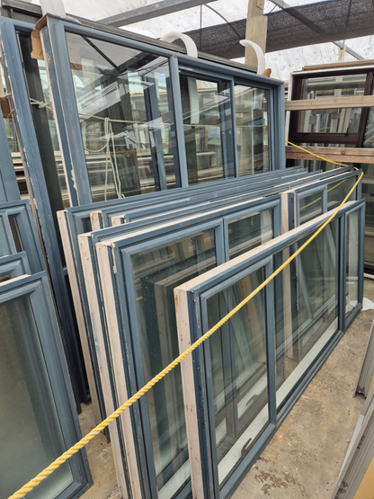 House lot of Aluminium Joinery, Stacker Slider, Ranchslider & windows #2292