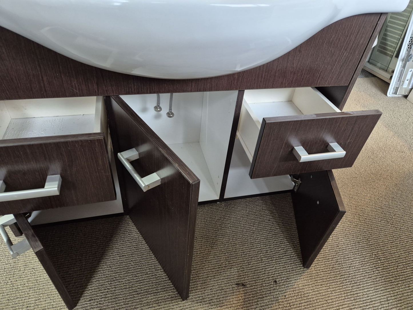 Wall hung vanity 950 W includes Hansa Mixer tap #2286
