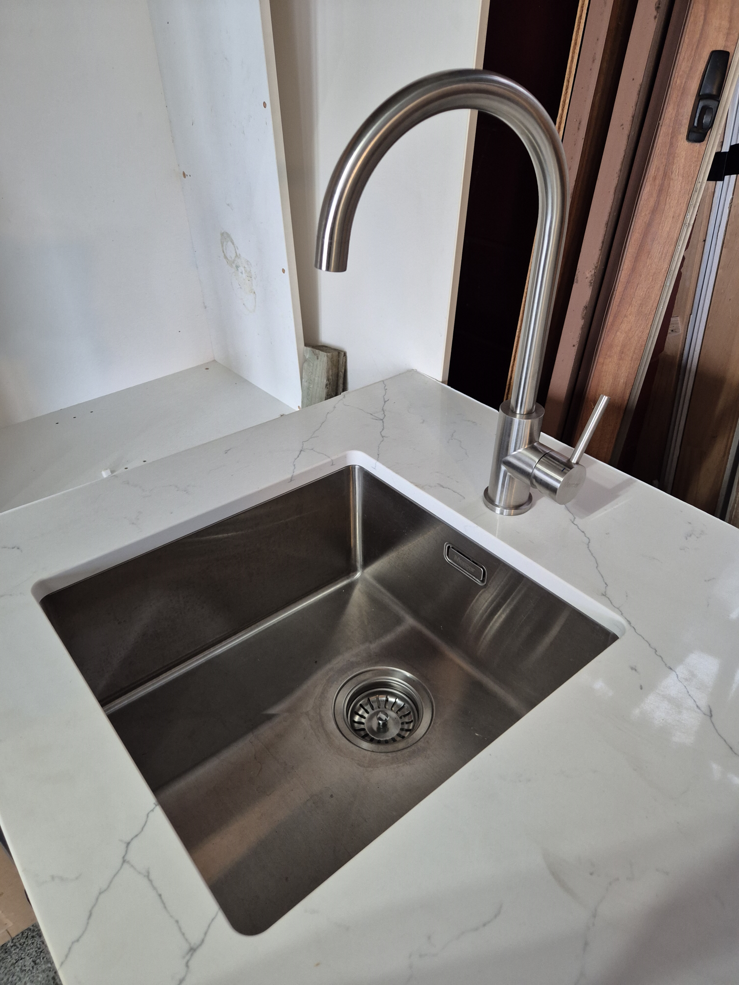 Near New Laundry / Kitchen unit + Overhead cupboard #2285