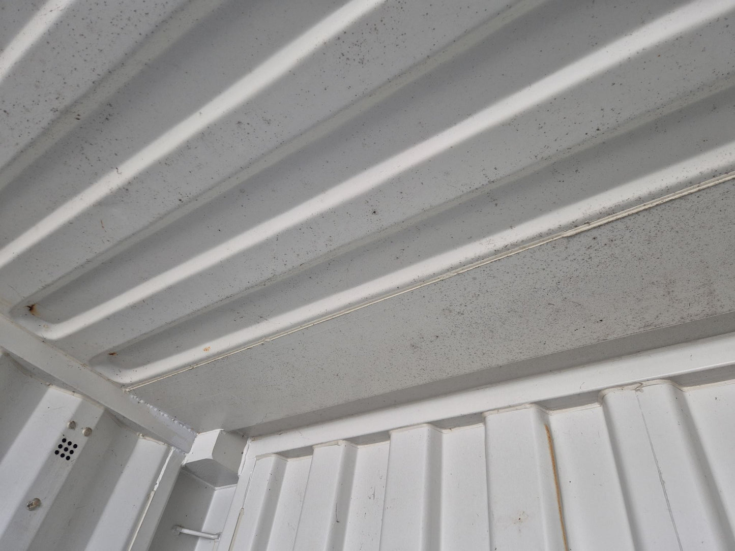 B Grade 20ft Container, Dry comes with lock box