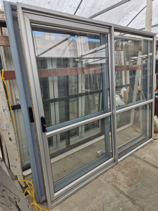 Silver Ranchslider 2m H x 2350 W #2303