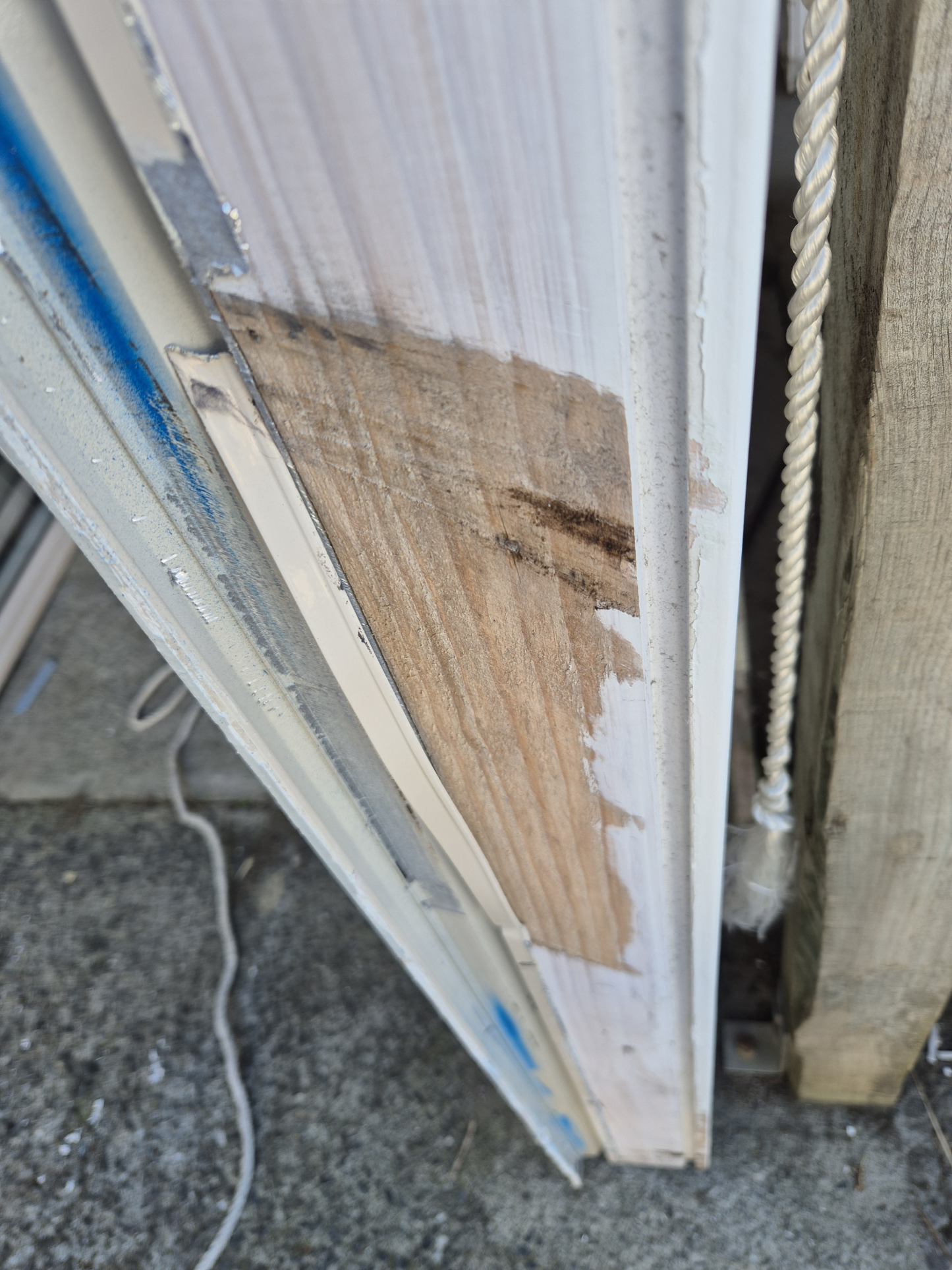 **SALE** Single opening, large window 1.7 H x 2.4 W #2305