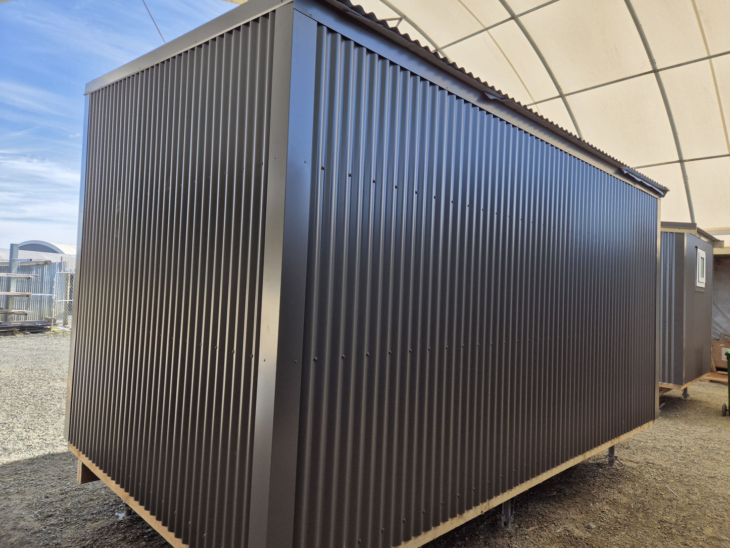 NEWLY BUILT NZ Coloursteel 4.8m x 2.7m, 13m2