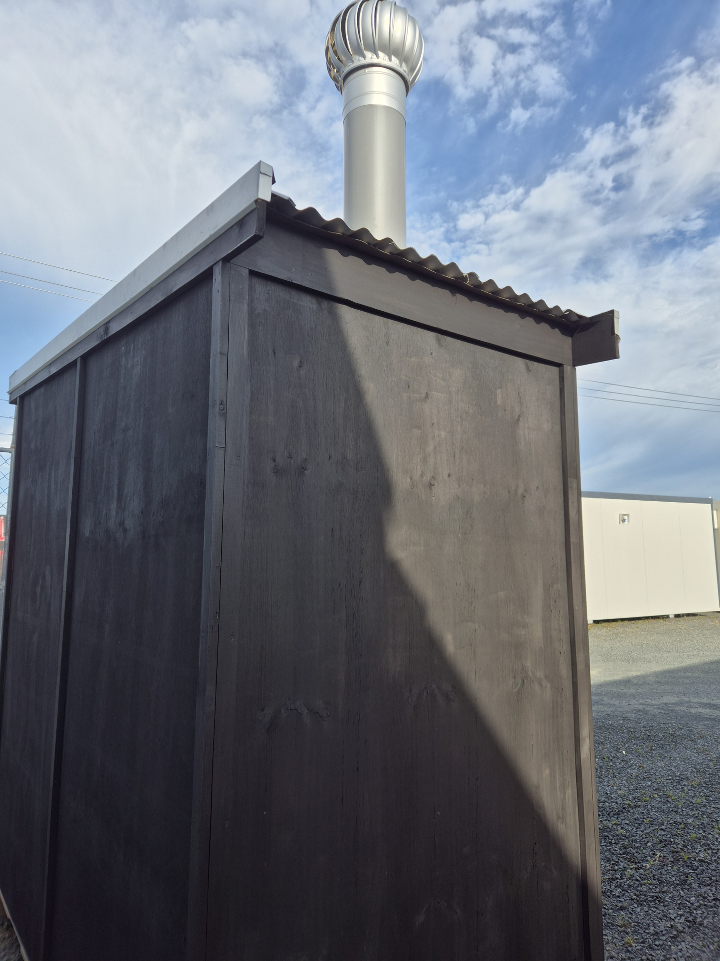 NEW Bio loo toilet unit, with tanks, shed included