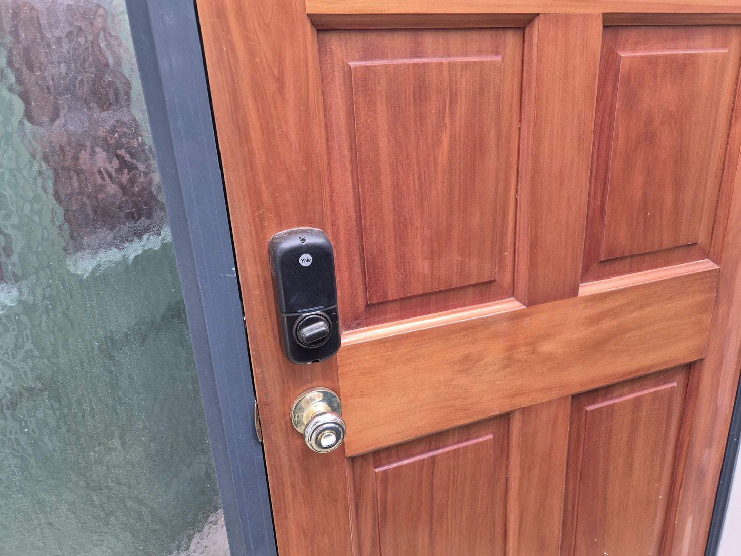 Entrance Door with sidelight 2050 H x 1400 W #2341
