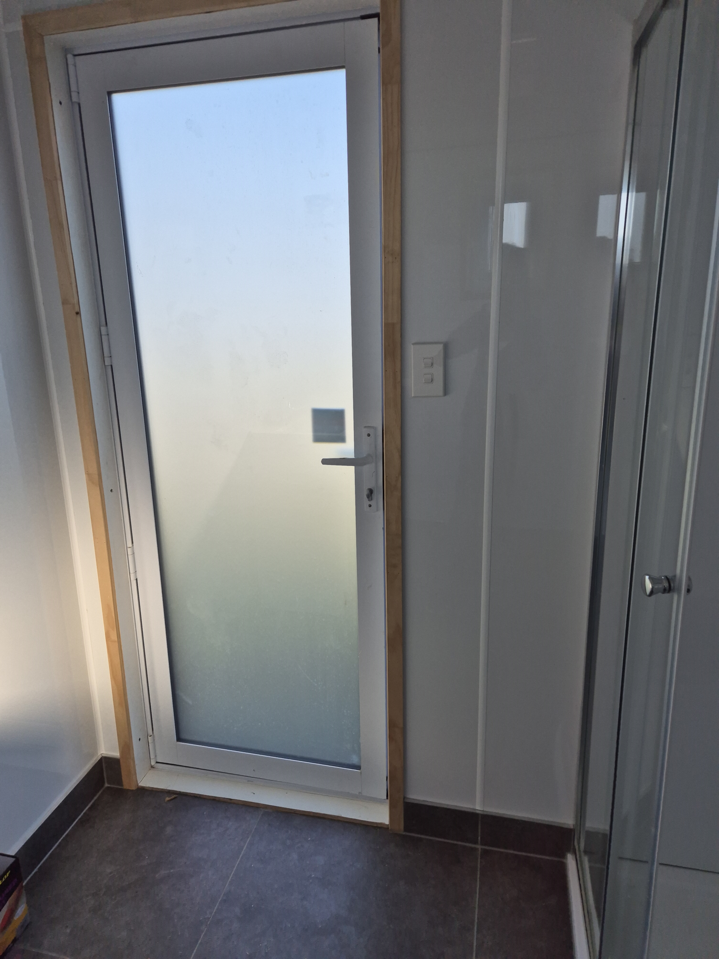 NEW Bathroom / Laundry Unit 2.4 x 2.4m Double glazed joinery