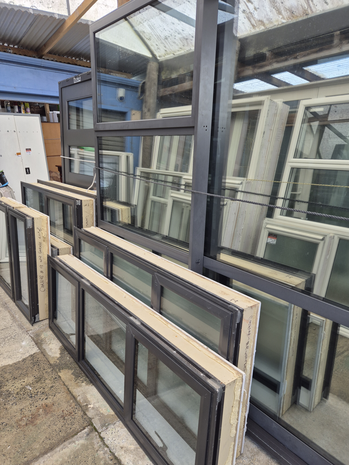 House Lot NEAR NEW DOUBLE GLAZED joinery SUIT NEW BUILD