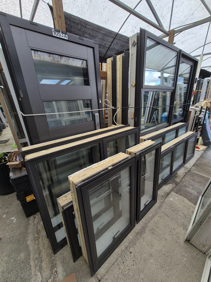 House Lot NEAR NEW DOUBLE GLAZED joinery SUIT NEW BUILD