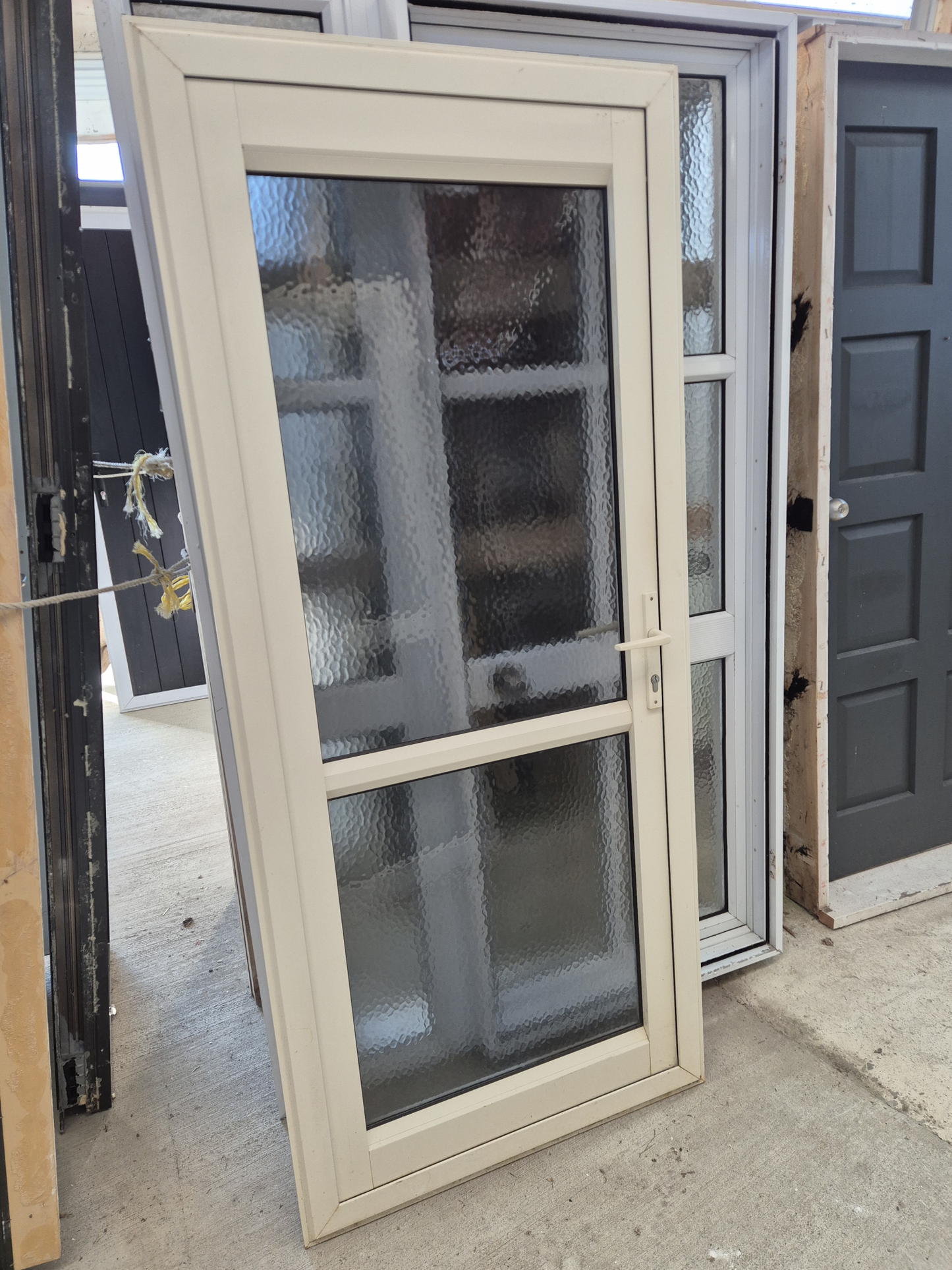 Short Cream Door 1850 H x 800 W #2095