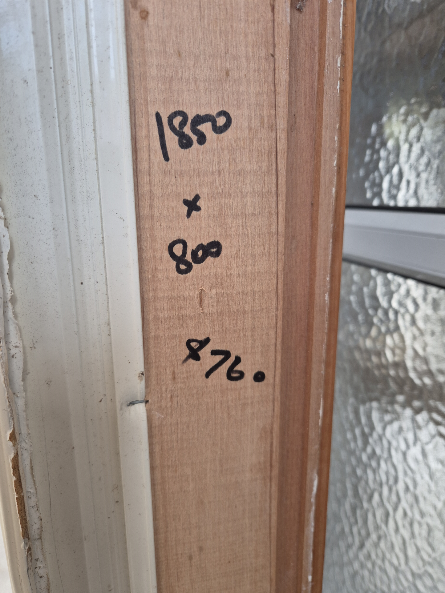 Short Cream Door 1850 H x 800 W #2095