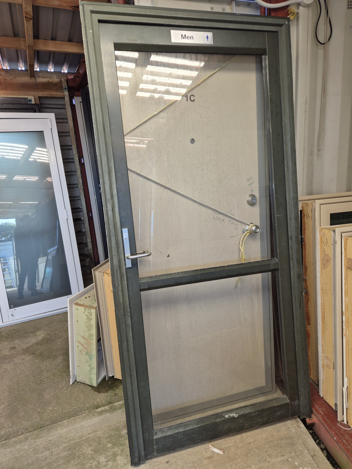 Wide Karaka Green Door 2.1 H x 970 W #2092