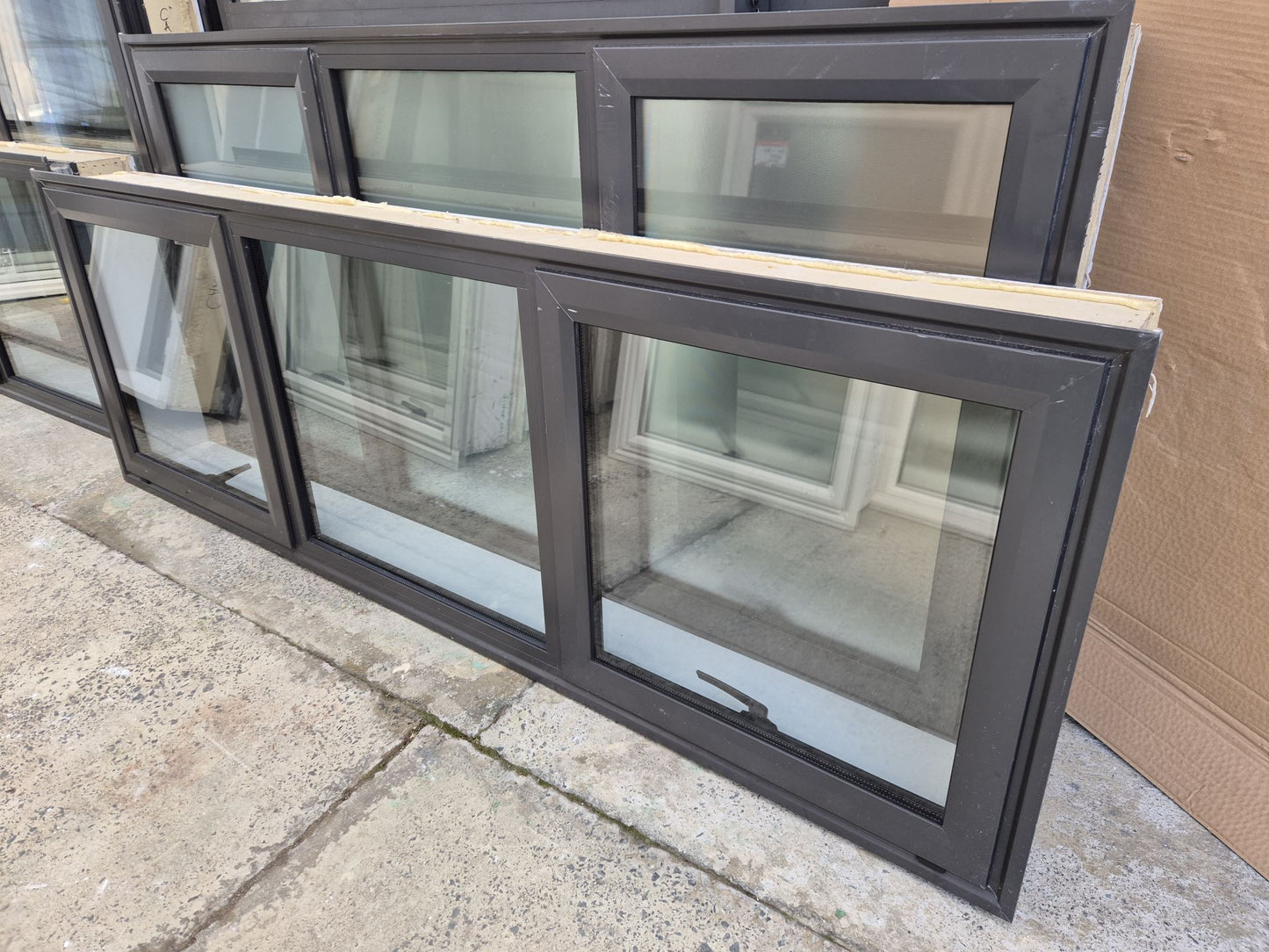 House Lot NEAR NEW DOUBLE GLAZED joinery SUIT NEW BUILD