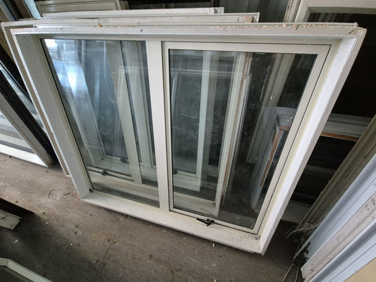 Cream Aluminium window 1m H x 1.2 W #2413