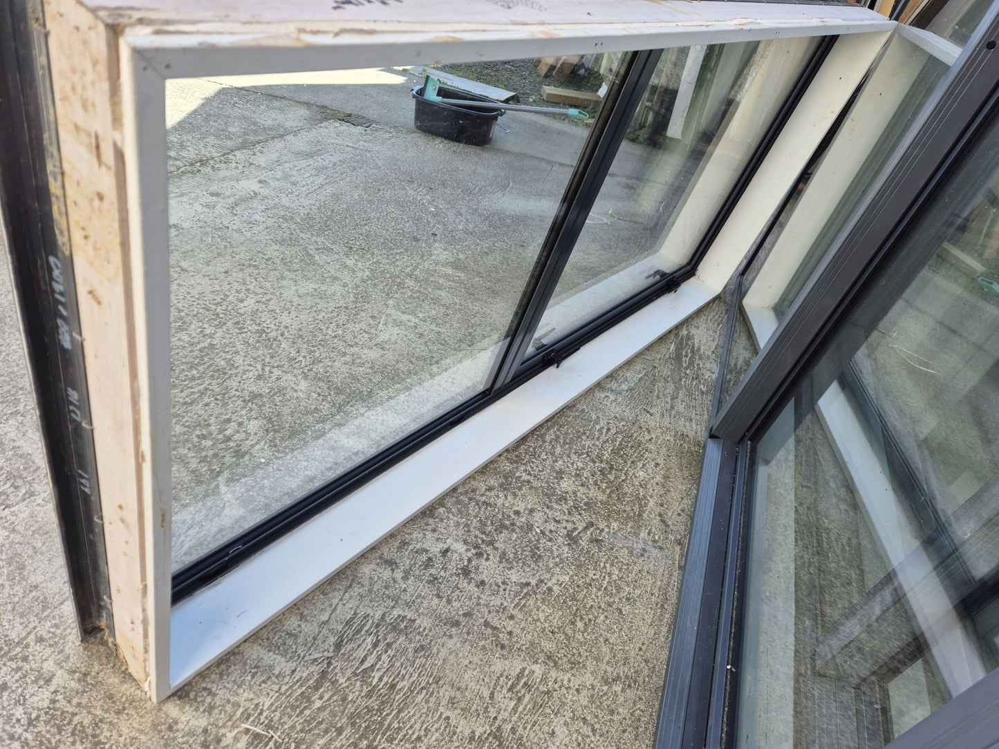 Double Glazed Aluminium Window 800 H x 1800 W #2438 see matching joinery