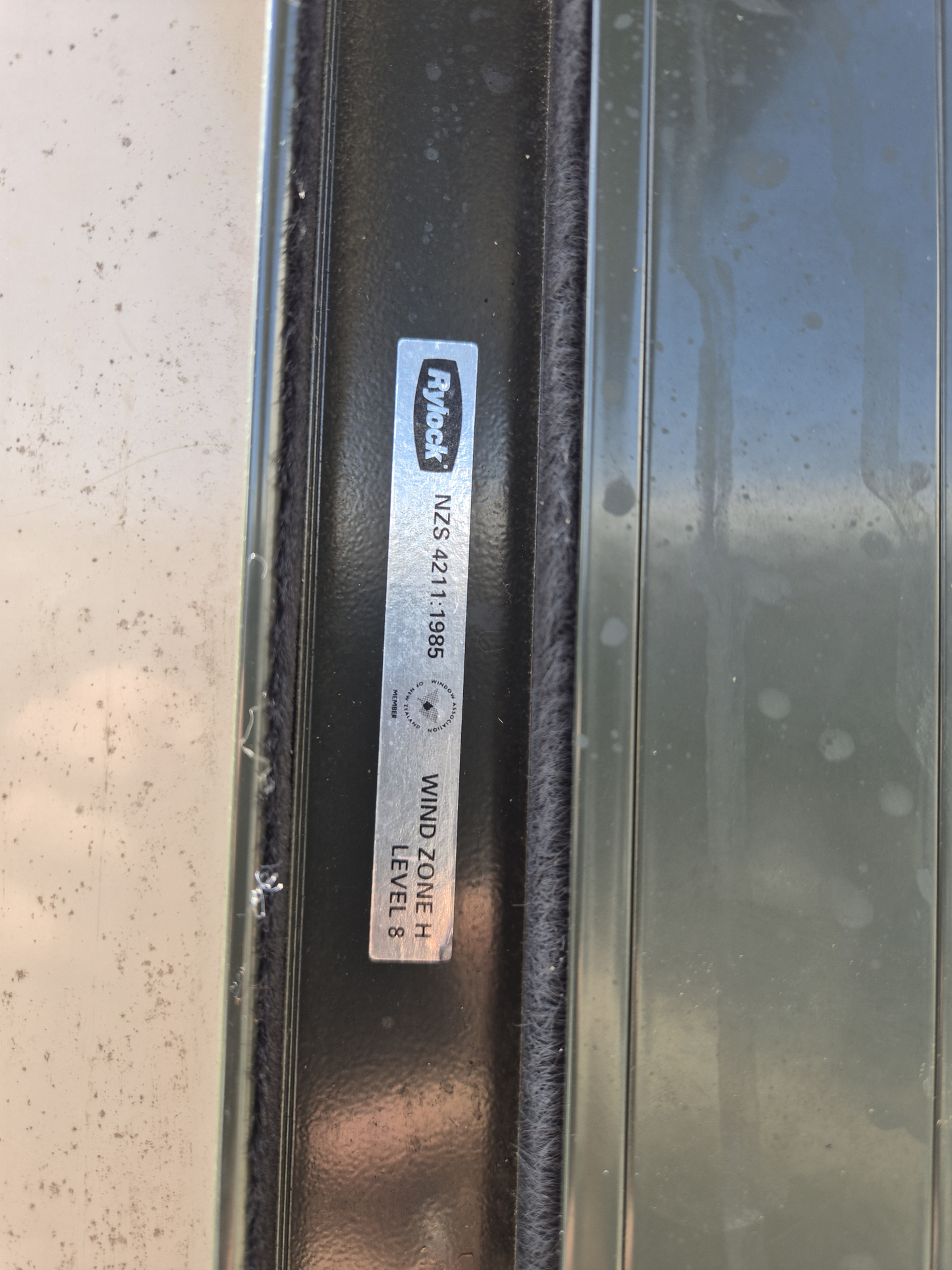 Karaka Green Stacker Sliding Door 2 H x 3 W #2500