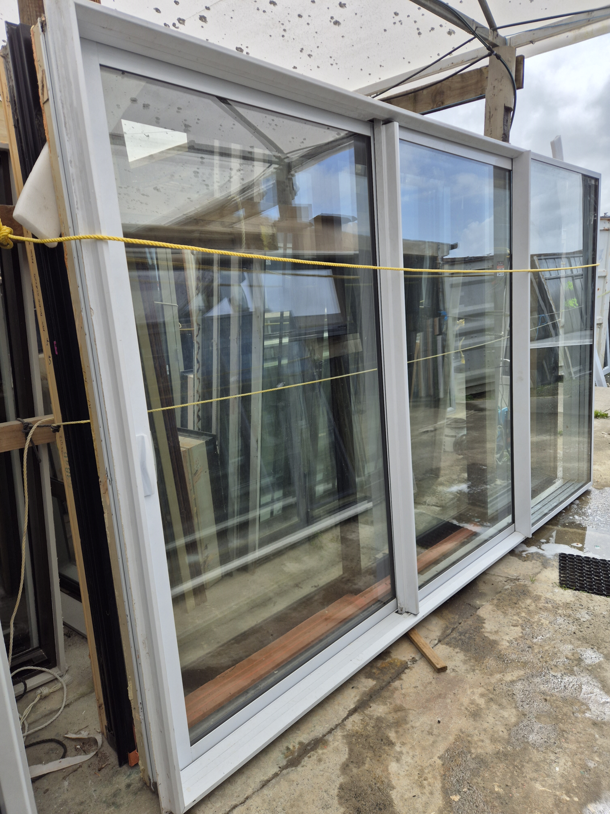 Near new Double Glazed White STACKER SLIDER 2.2 H x 3.6 W #2516