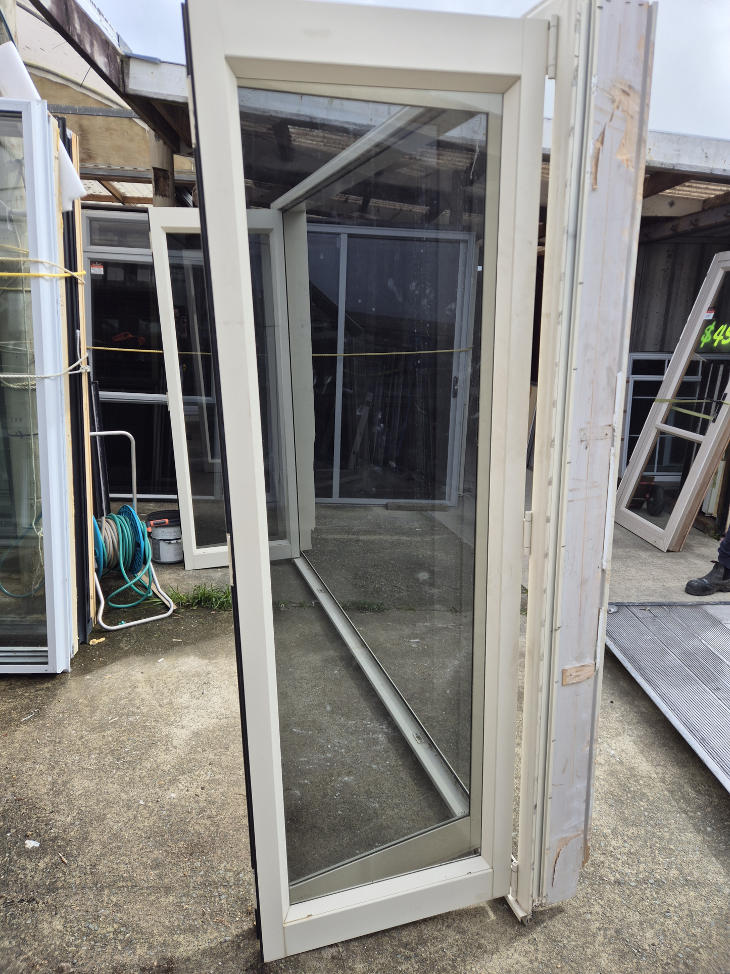 Cream Aluminium Bifolding Doors 2110 H x 2800 W #2513