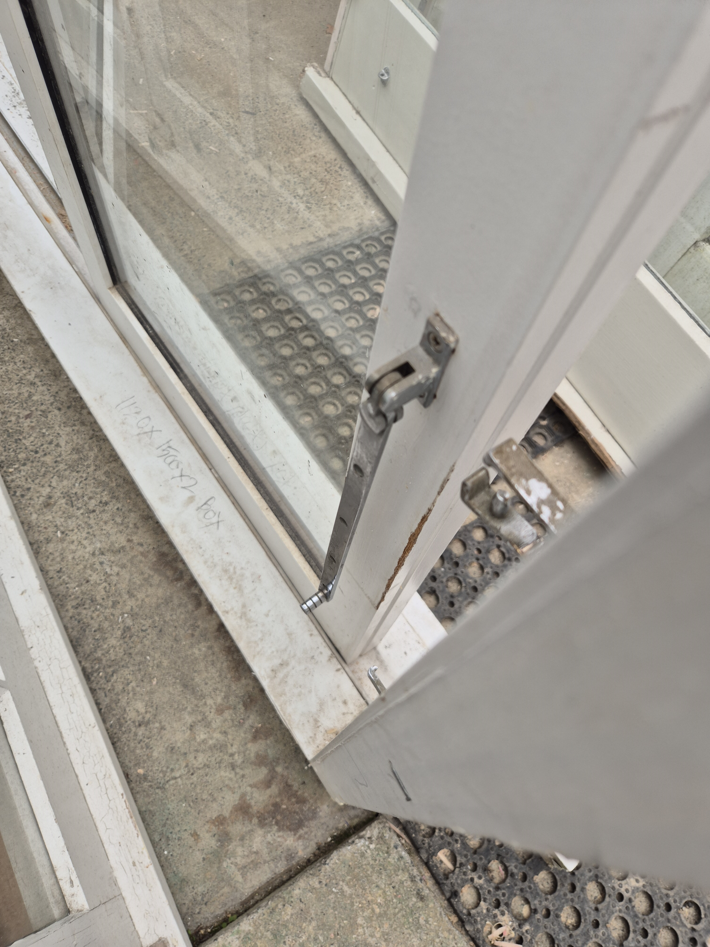 Near New Cedar Bifolding window DOUBLE GLAZED 1170 H x 1810 W #2507