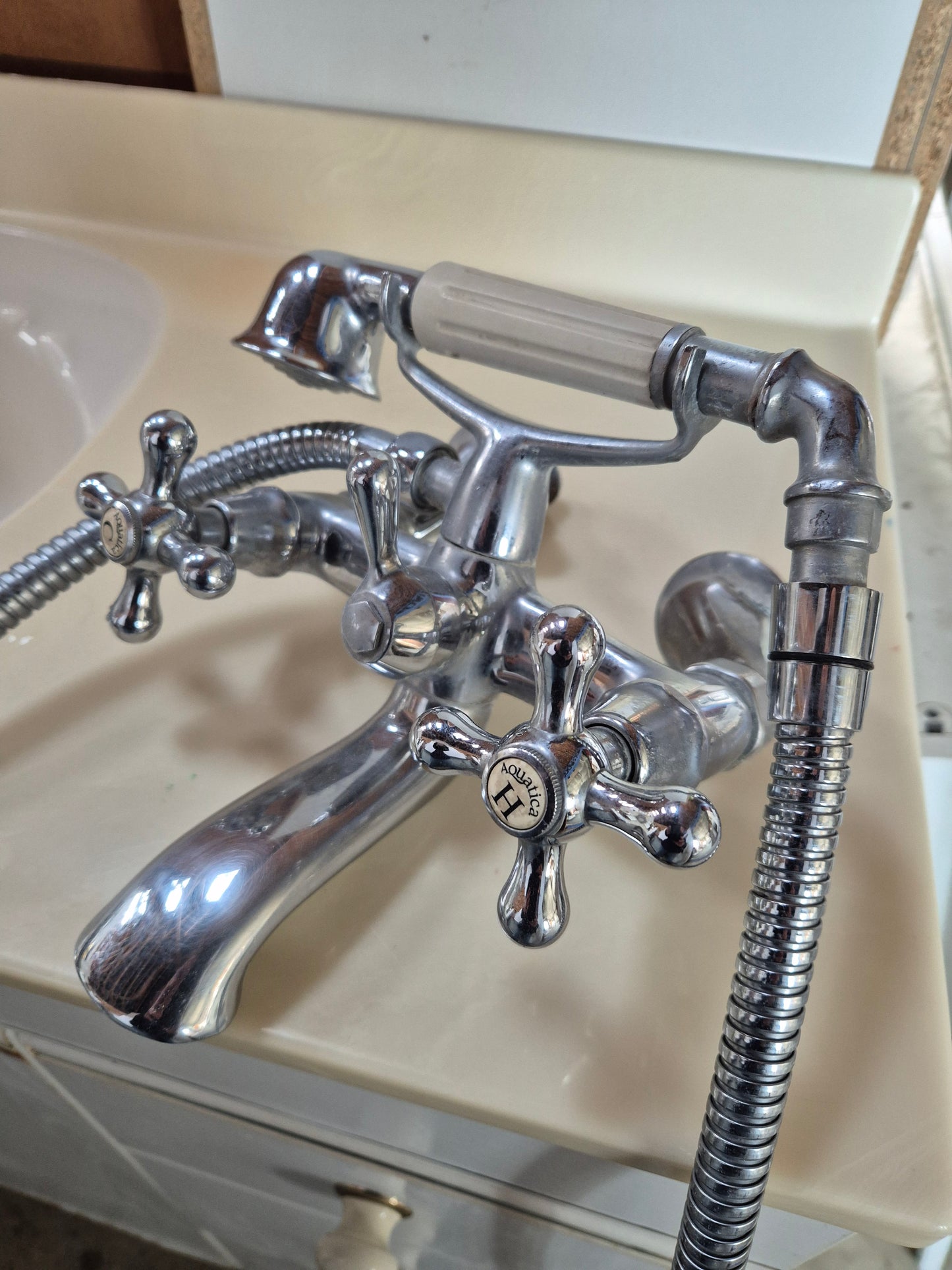 Aquatica Telephone Bath faucet