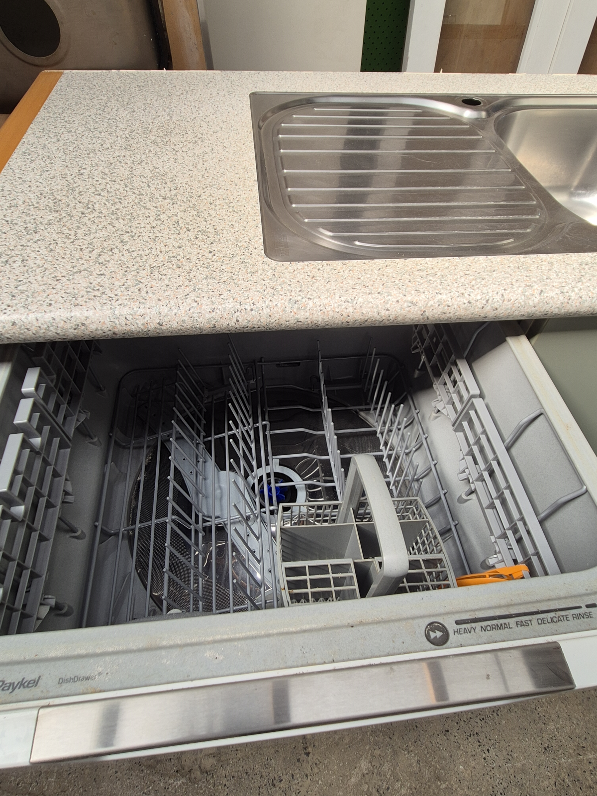 Compact U Shape Kitchen 2690 Long with pull out pantry