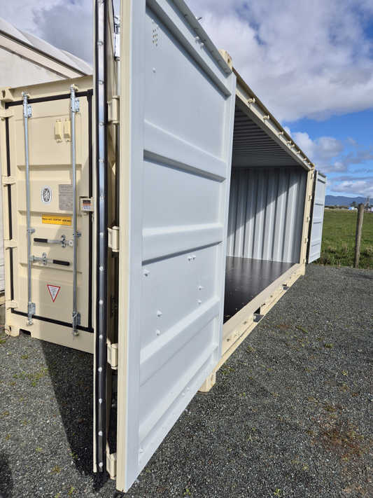 NEW / ONE TRIP 20FT SIDE OPENING CONTAINER