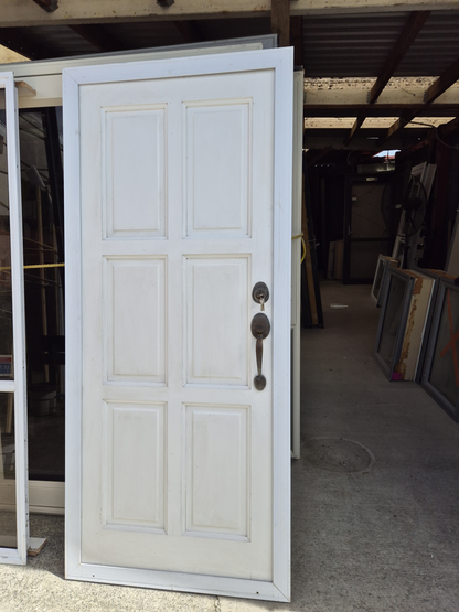 Exterior Wooden Door with Aluminium frame 2050H x 885W with keys #2523