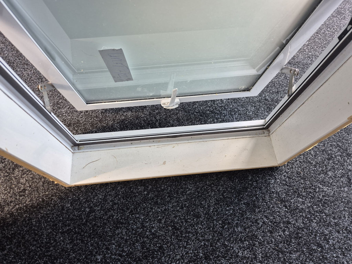 Small Double Glazed White Window 700 H x 600 W #2527
