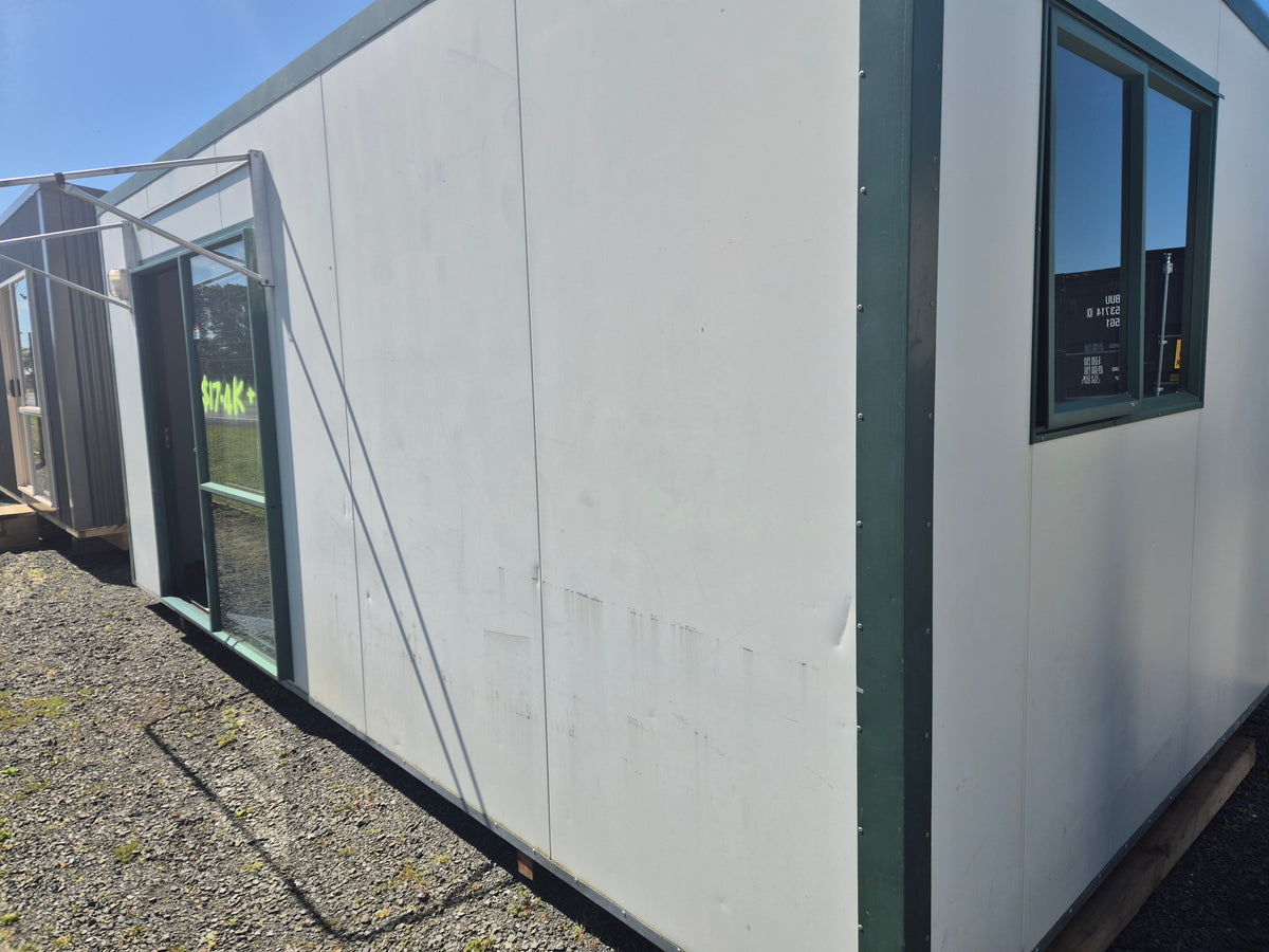 6m x 3 PORTACOM solid construction, wired with RCD & lead