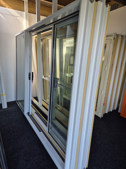 BRAND NEW DOUBLE GLAZED WHITE STACKER SLIDER 2H x 2.7W #2515