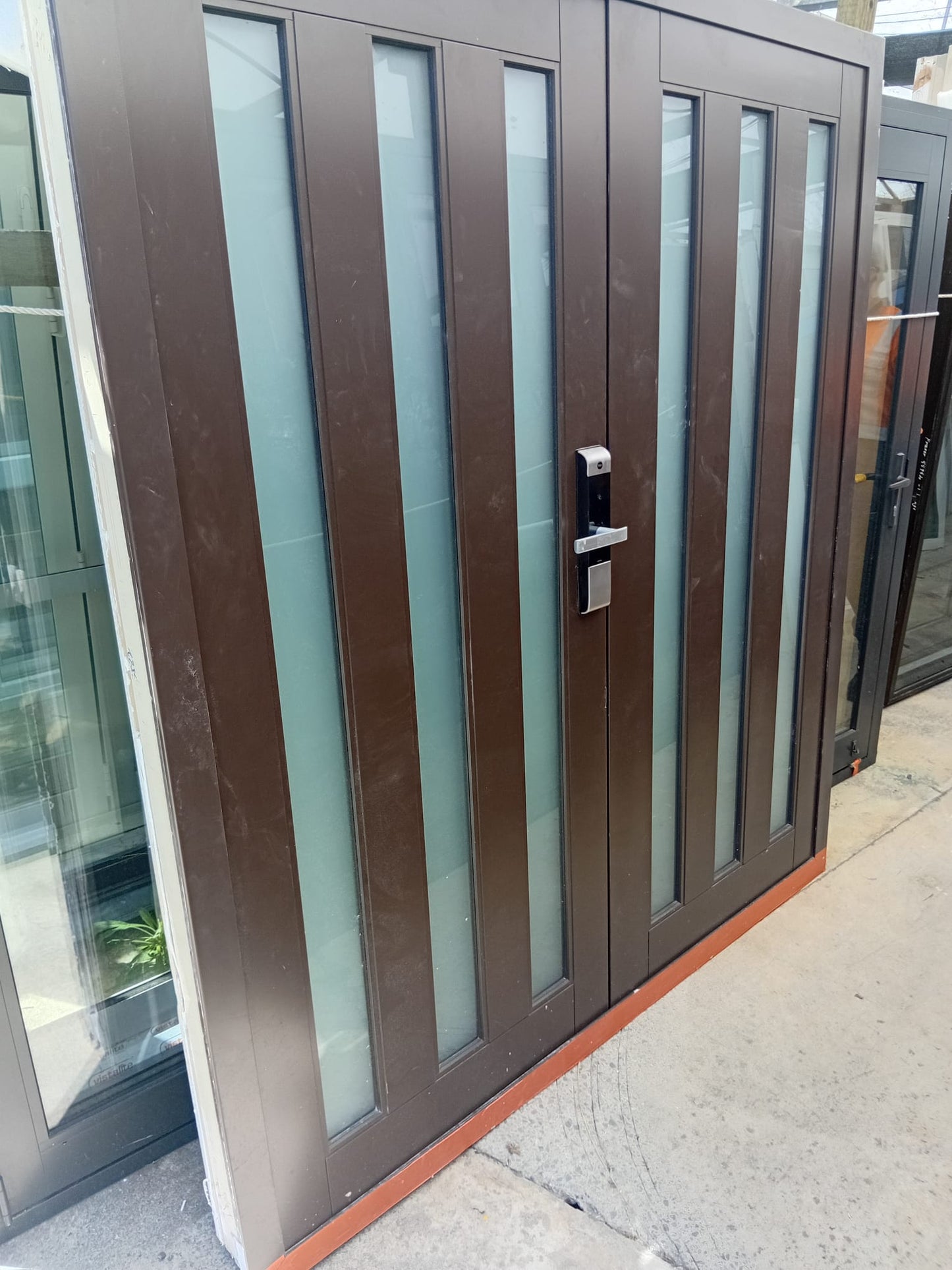 House lot of Near New Double Glazed Joinery Stacker sliders etc