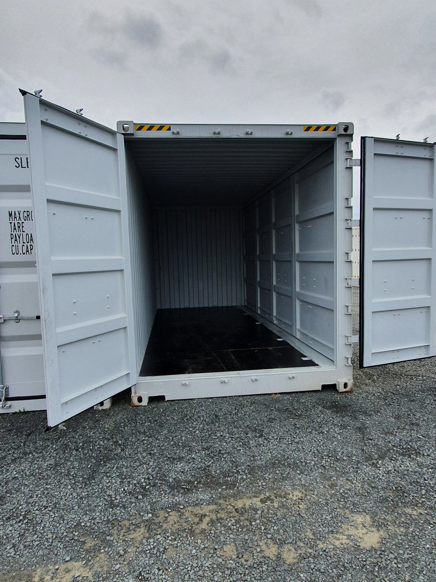NEW HIGH CUBE SIDE OPENING 20ft CONTAINER, Only 1 available